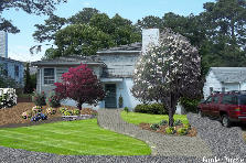 Garden design:wolcott front door