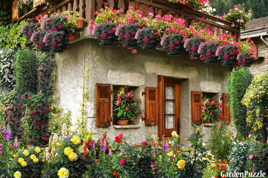 Small house in flowers GardenPuzzle online garden Small house in flowers GardenPuzzle online garden